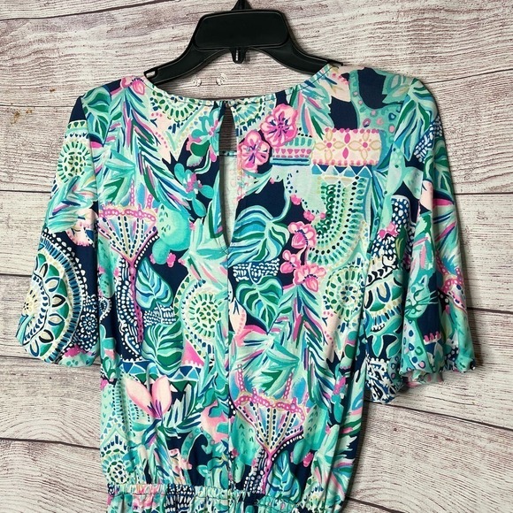 Lilly Pulitzer Britton Looking Sharp Short Romper Tropical Floral Print Size XS - Picture 9 of 10